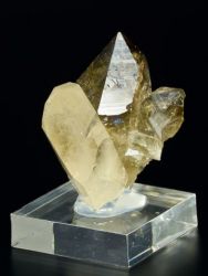 Topaz, záhněda