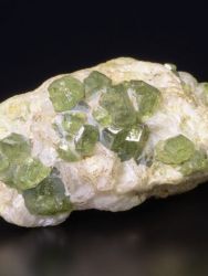 Demantoid