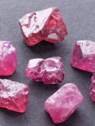 Spinel - 7 ks