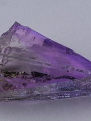 Tanzanit