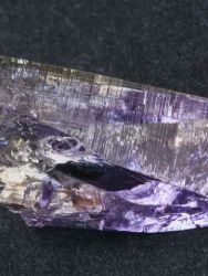 Tanzanit