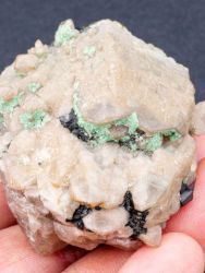 Torbernit, záhněda